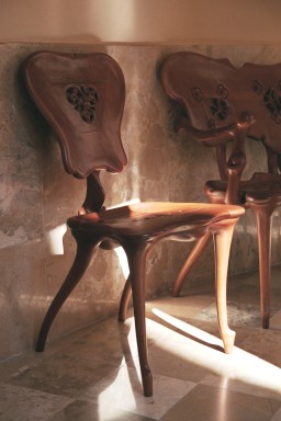 [Image 2000-04-08-02a]