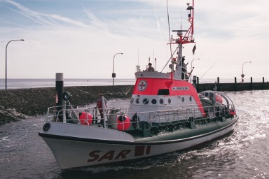 [Image 2001-03-08-13a]